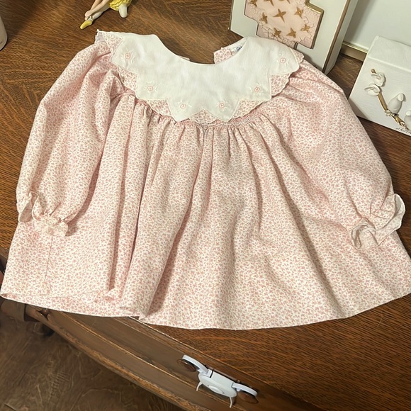Other - Vintage floral smocked dress - 18m